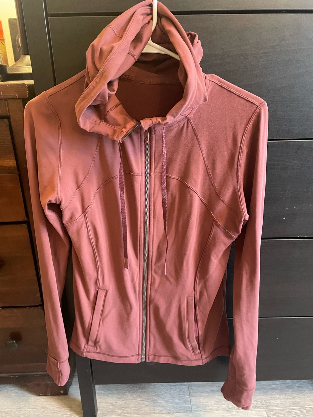 Lululemon Define Jacket with hood size 8